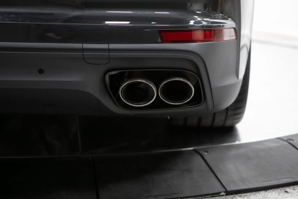Thumbnail: 2025 Porsche Panamera - 36