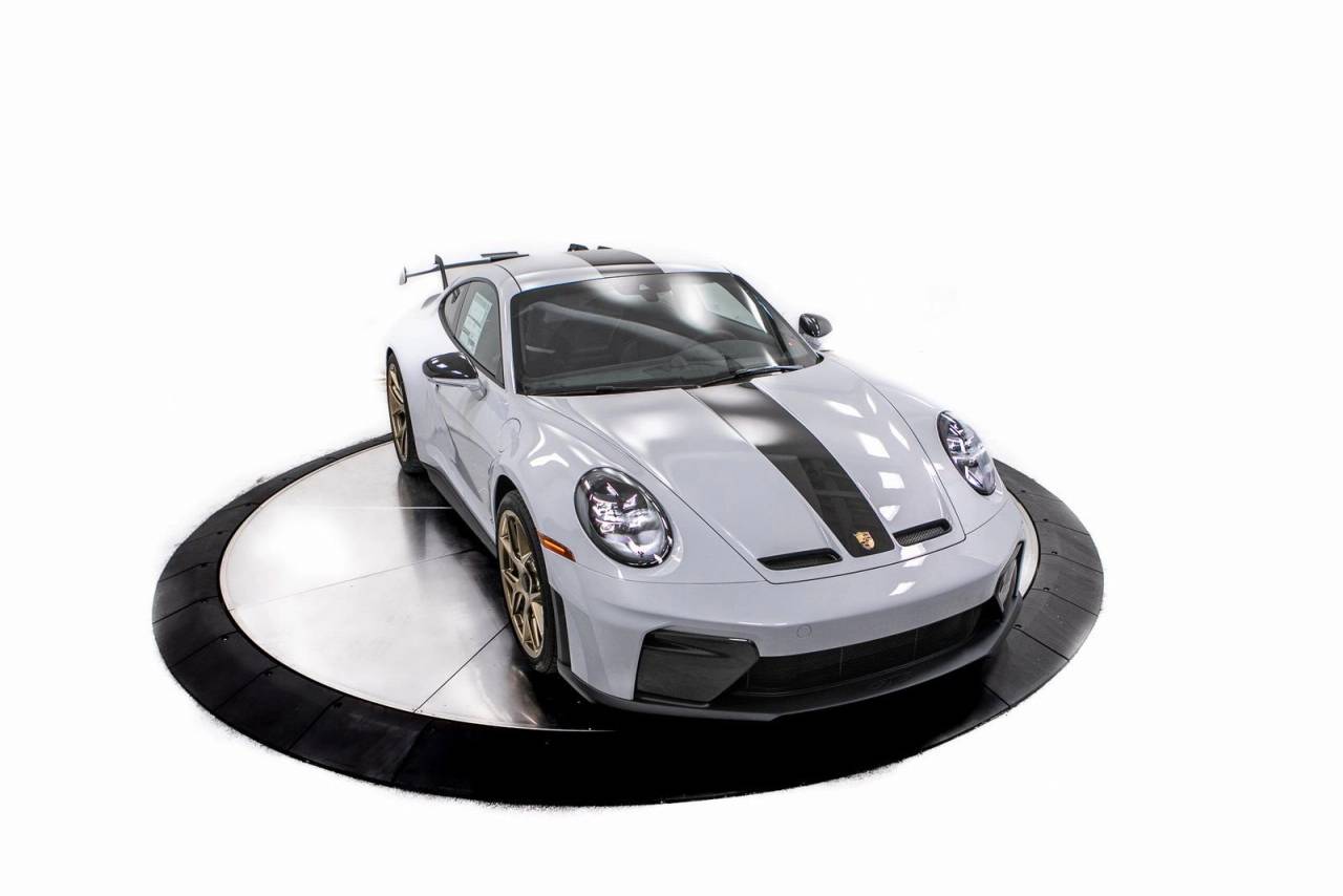 Thumbnail: 2026 Porsche 911 - 34