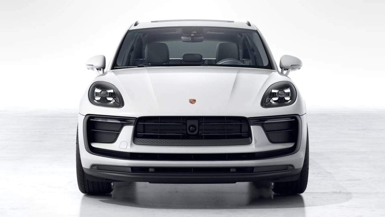 Thumbnail: 2026 Porsche Macan - 9