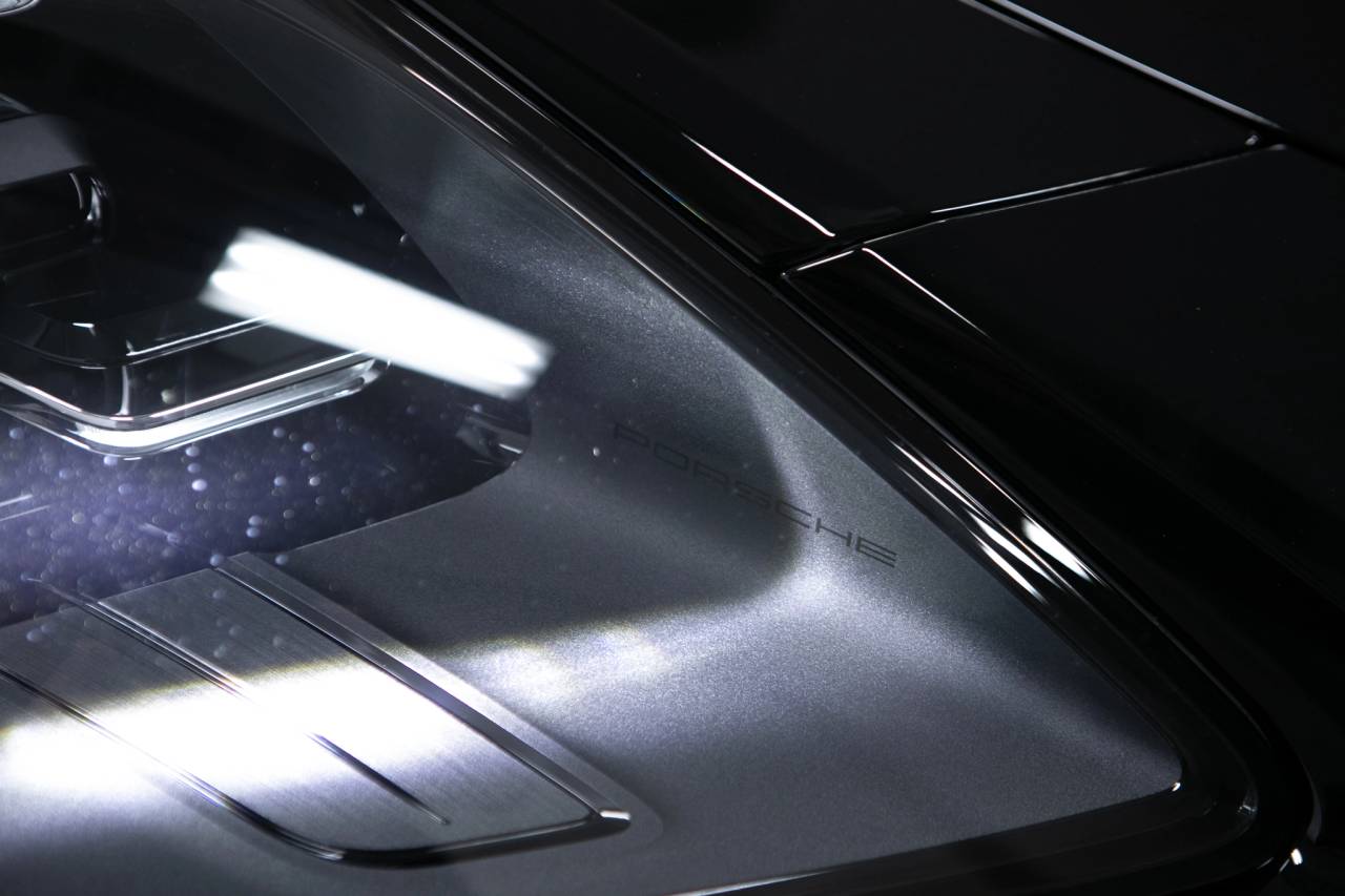 Thumbnail: 2026 Porsche Panamera - 13