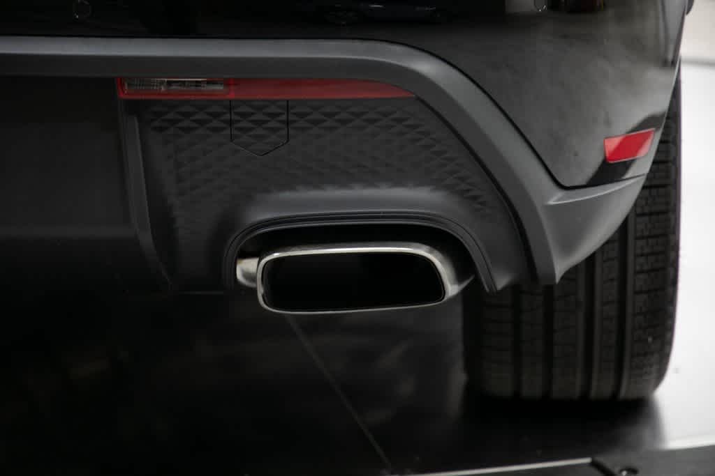 Thumbnail: 2025 Porsche Macan - 38