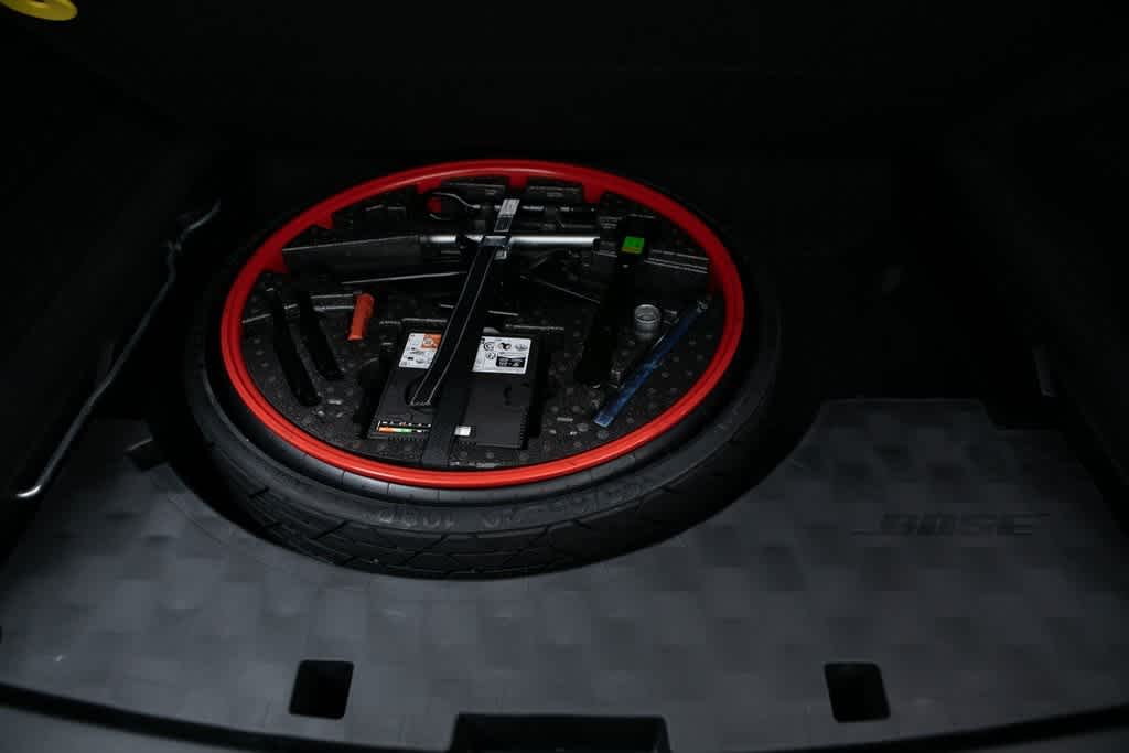 Thumbnail: 2025 Porsche  - 18