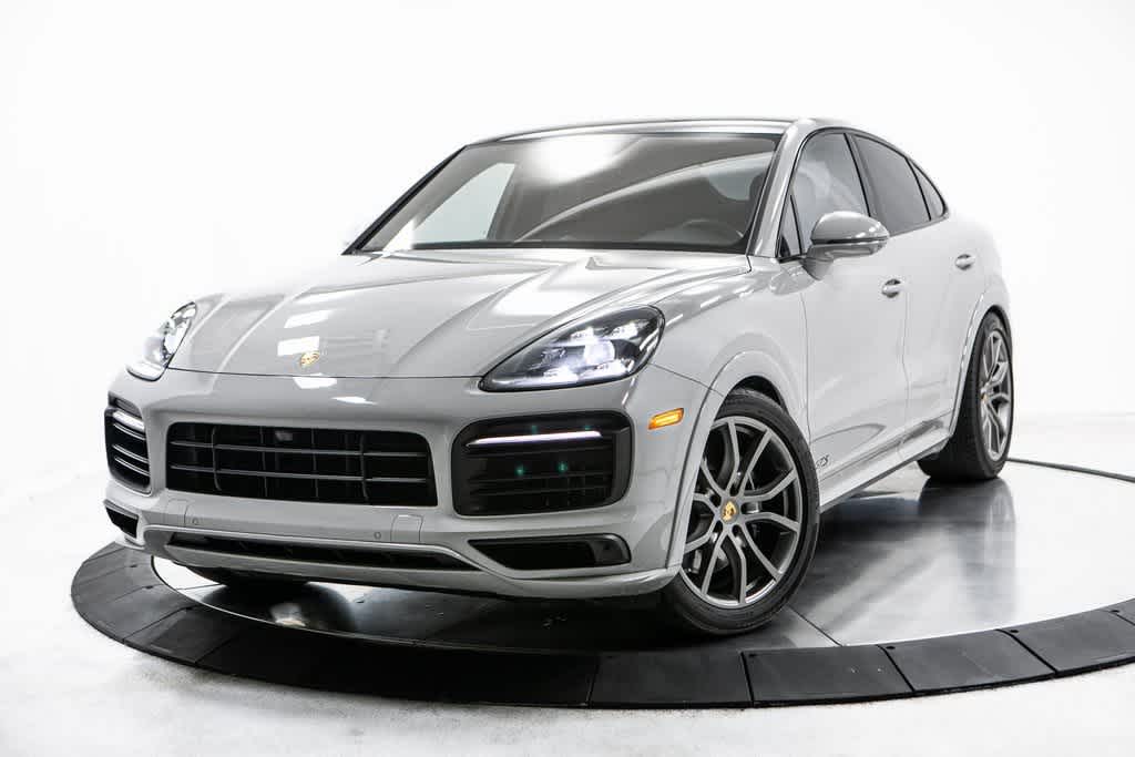 2023 Porsche Cayenne GTS -
                Los Angeles, CA