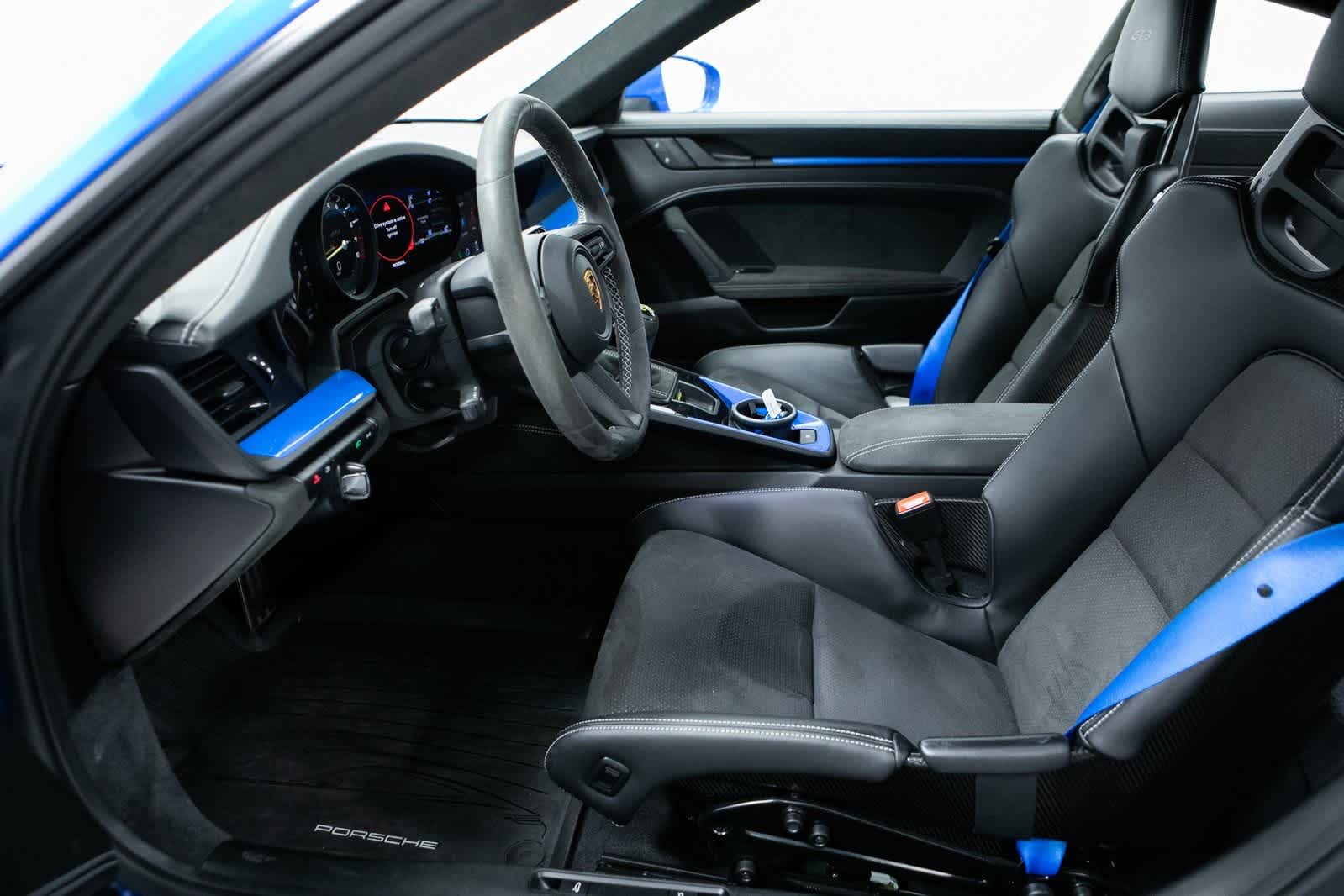 Thumbnail: 2022 Porsche 911 - 15