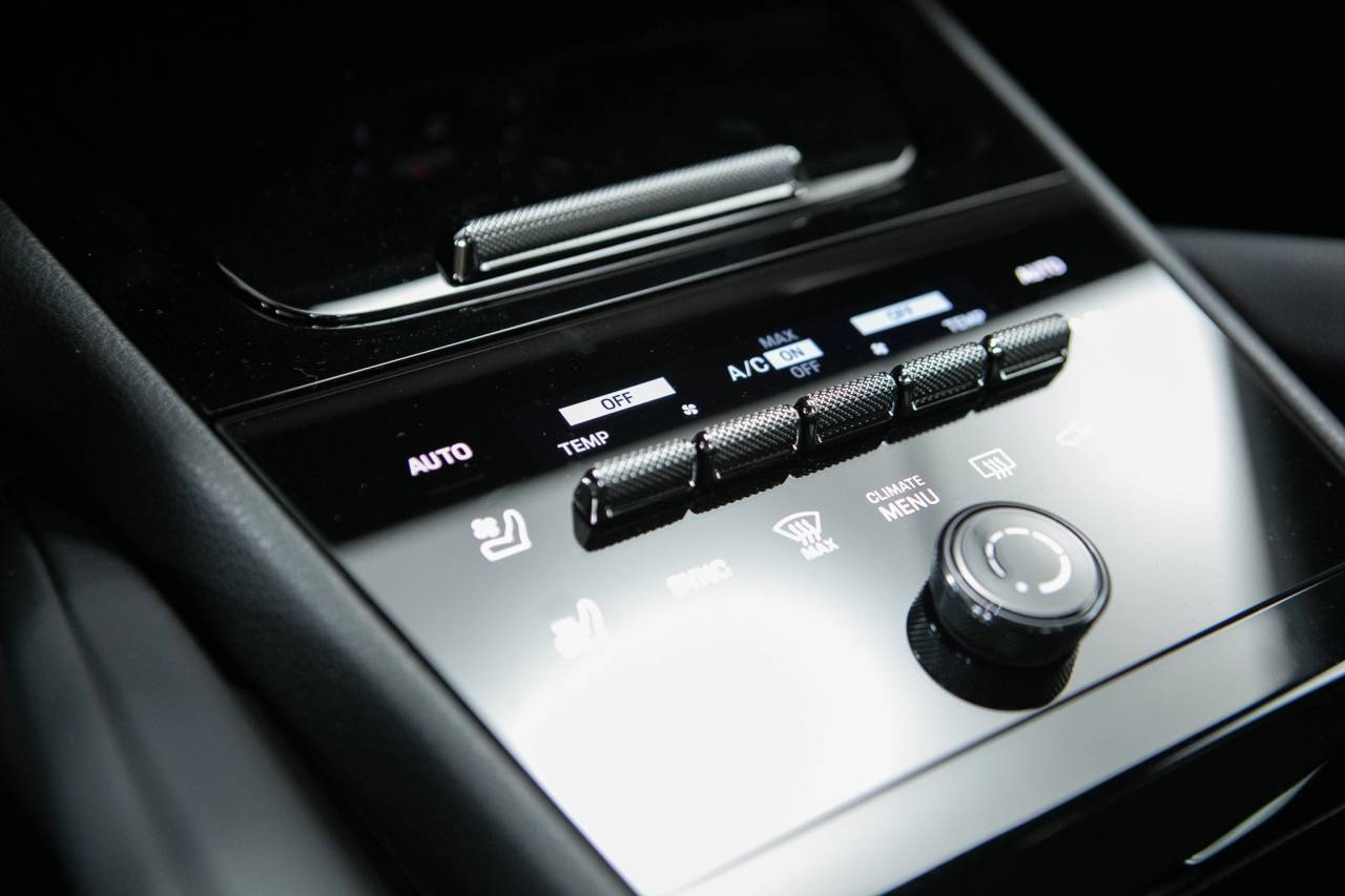 Thumbnail: 2026 Porsche Cayenne - 28