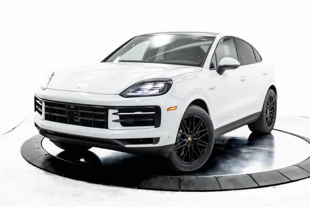 Thumbnail: 2025 Porsche  - 1
