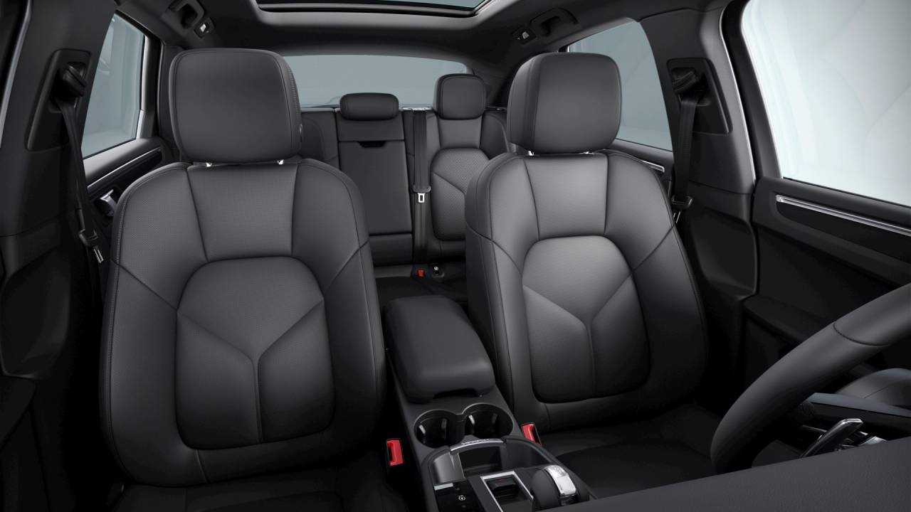 Thumbnail: 2026 Porsche Macan - 10