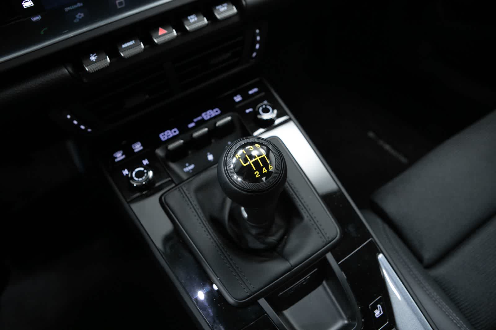 Thumbnail: 2026 Porsche 911 - 26