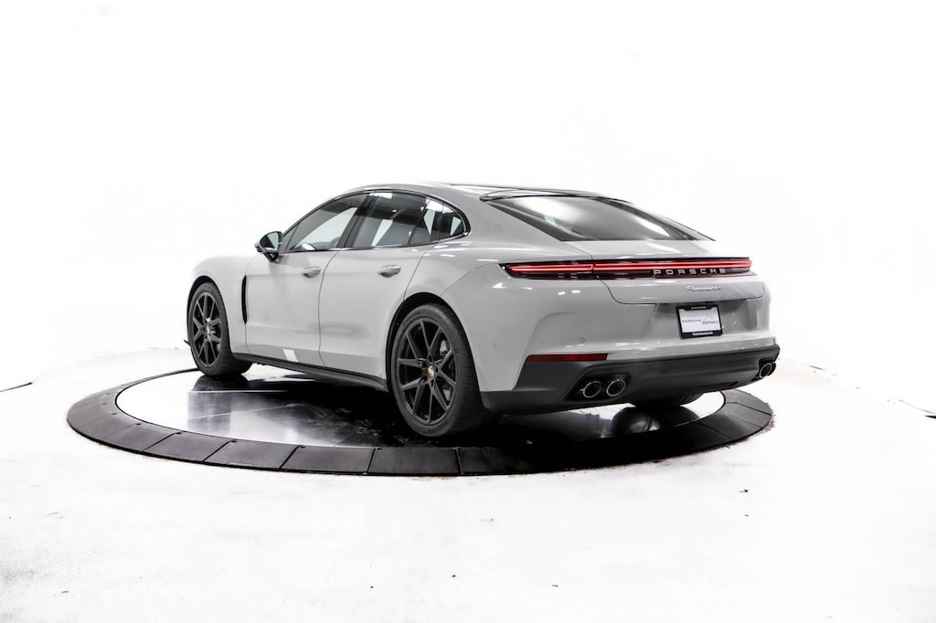 New 2025 Porsche Panamera 4 Sedan