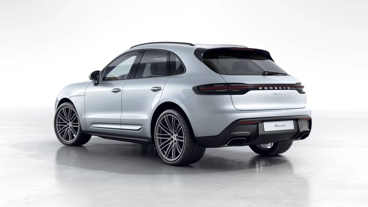 Thumbnail: 2026 Porsche Macan - 3