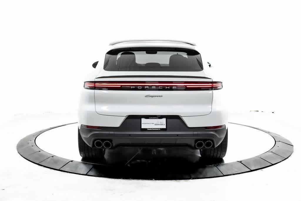 Thumbnail: 2025 Porsche  - 6