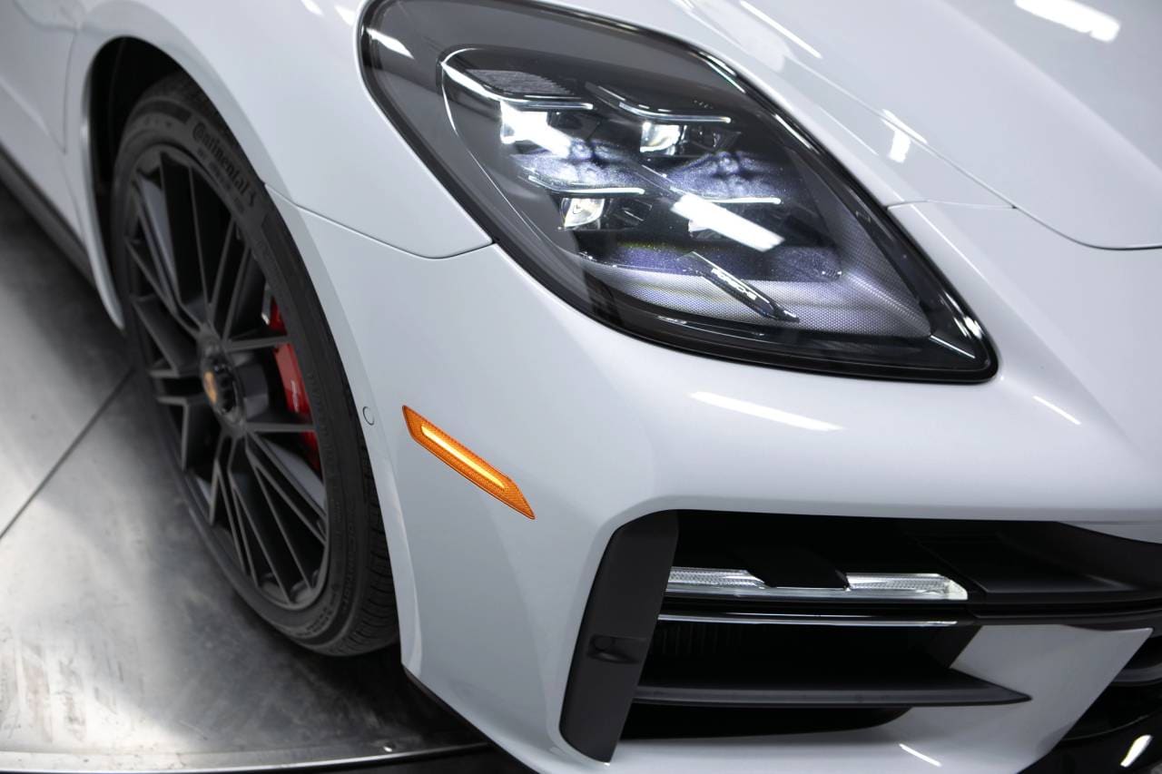 Thumbnail: 2026 Porsche Panamera - 12