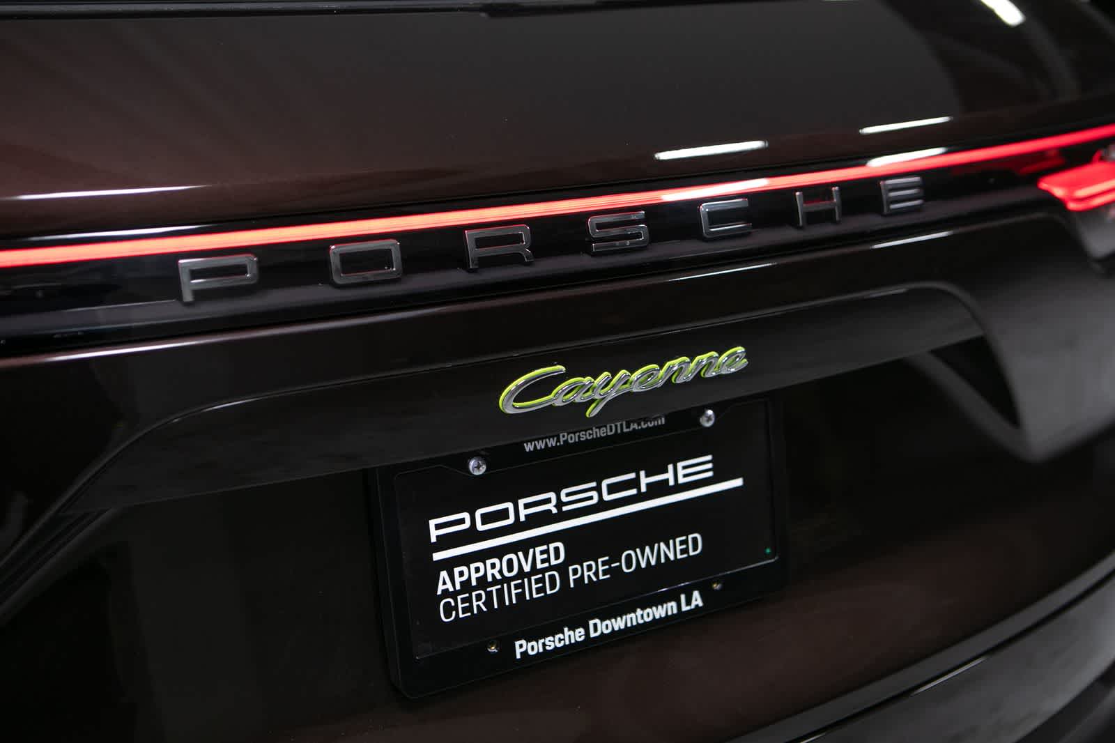 Thumbnail: 2023 Porsche Cayenne - 19