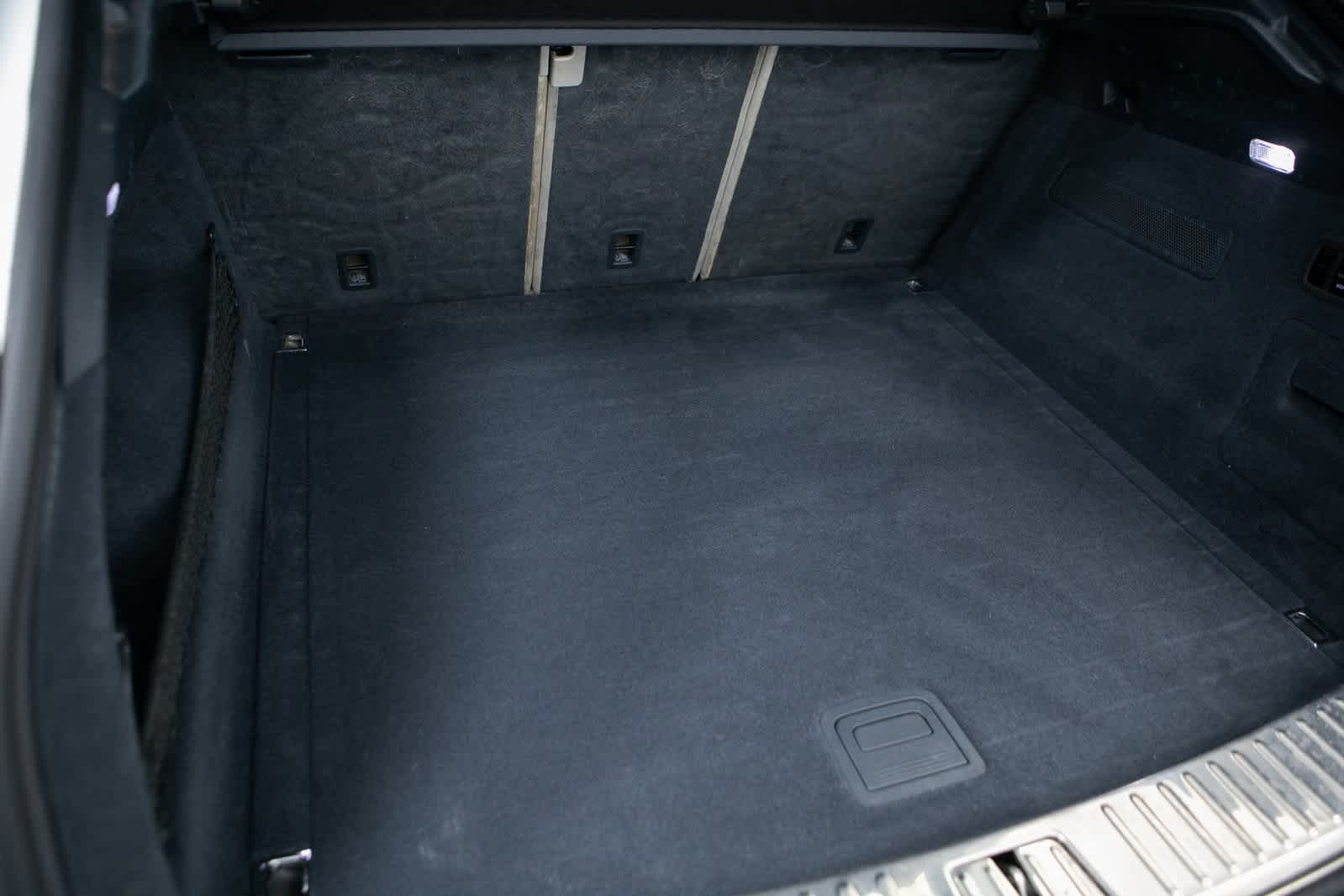 Thumbnail: 2023 Porsche Cayenne - 31