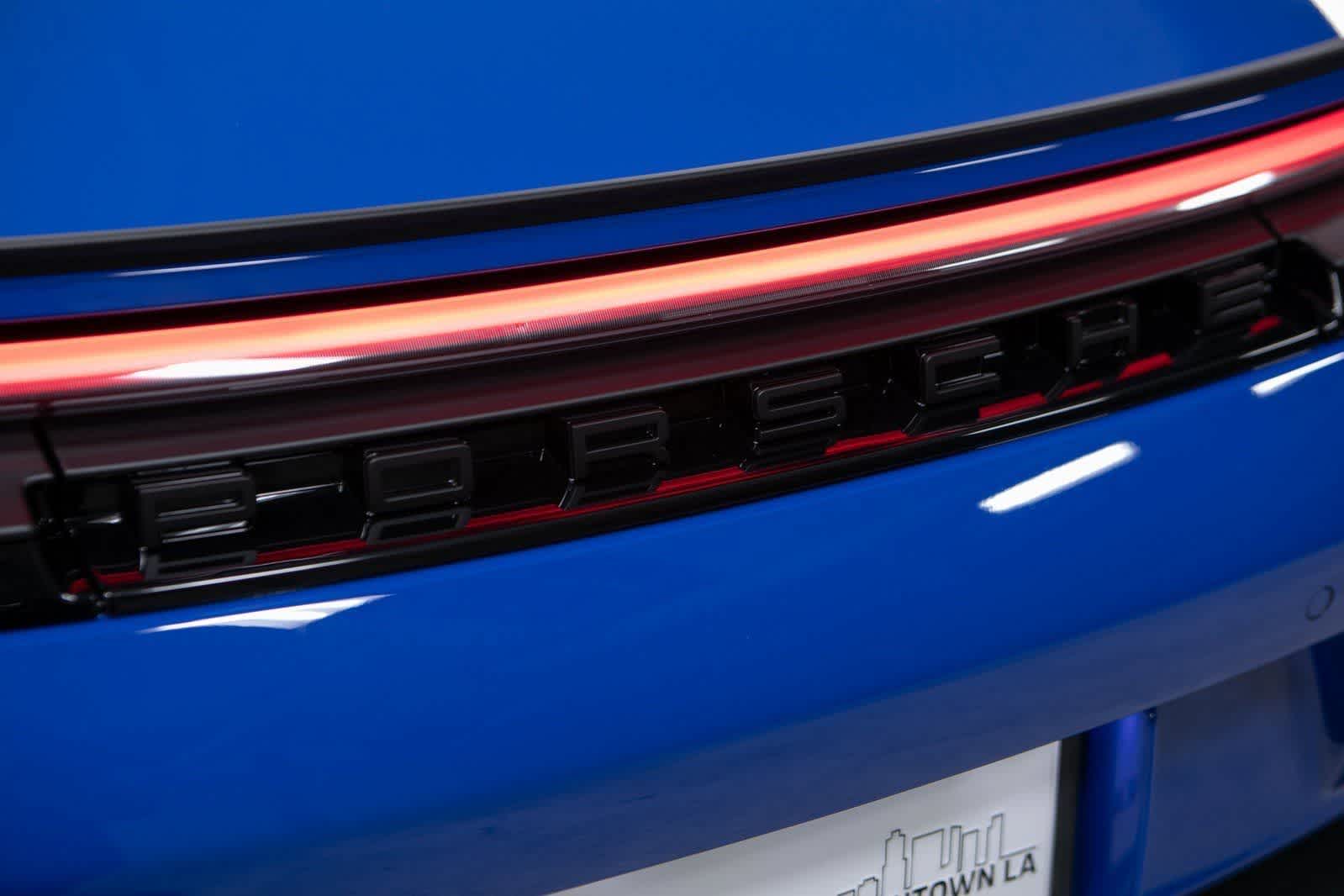 Thumbnail: 2025 Porsche 911 - 34