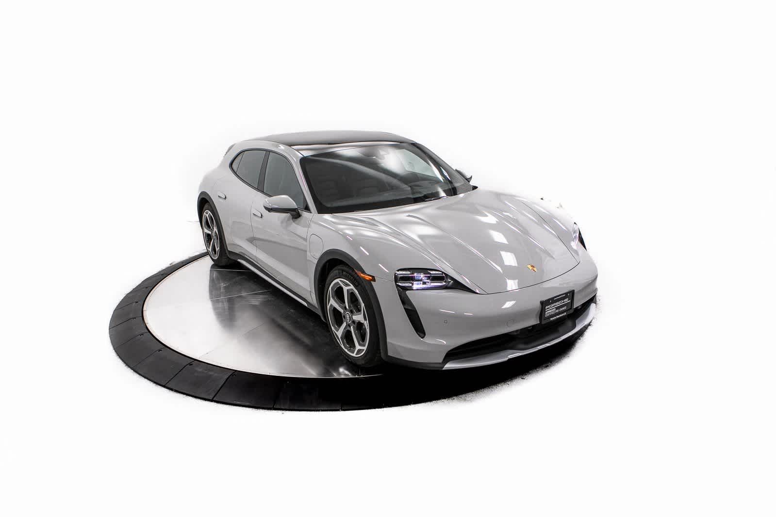 Thumbnail: 2024 Porsche Taycan - 39