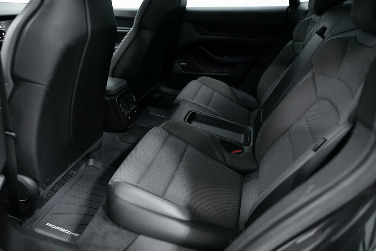 Thumbnail: 2020 Porsche Taycan - 26