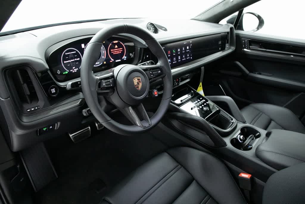 Thumbnail: 2025 Porsche  - 4
