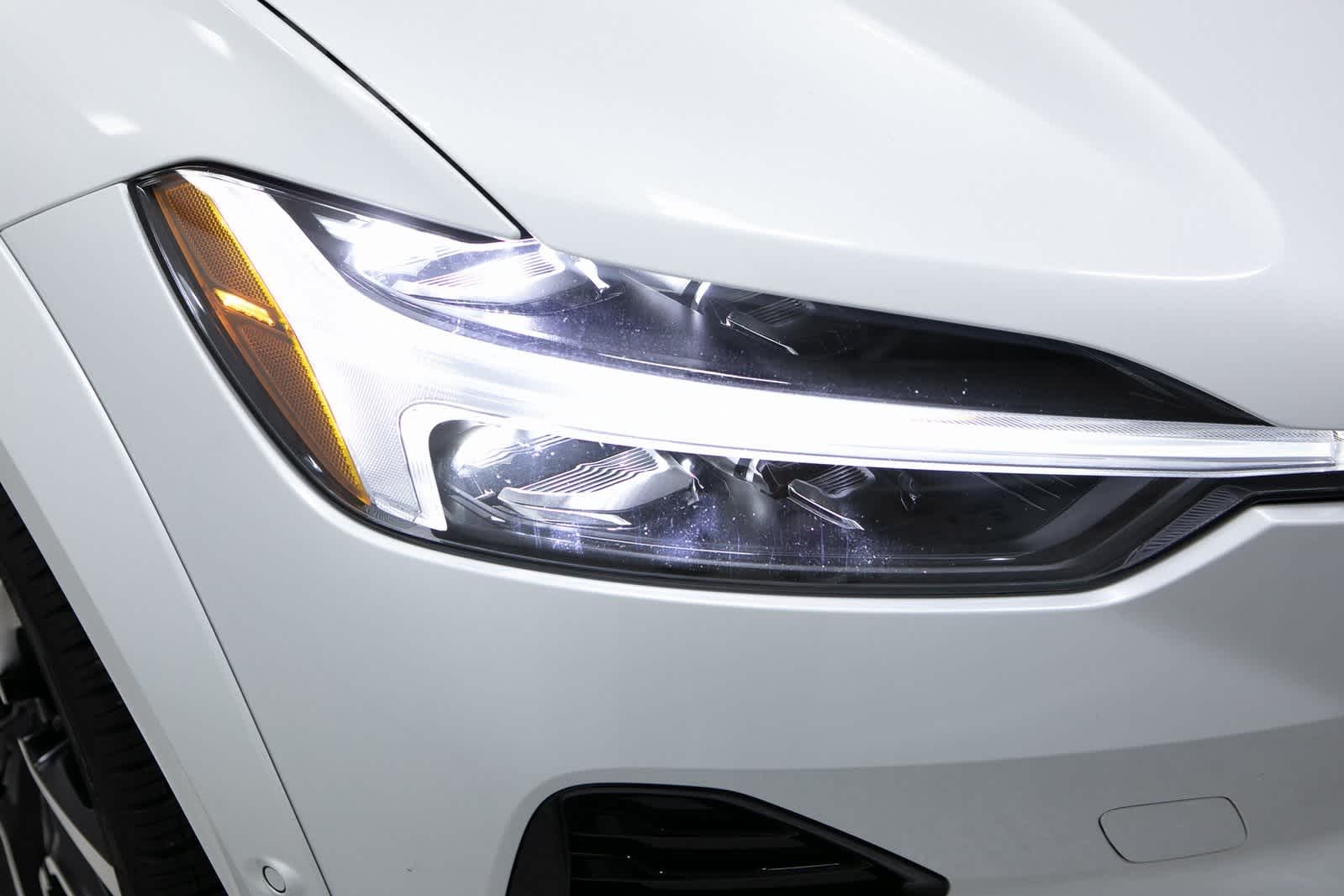 Thumbnail: 2024 Volvo XC60 - 30