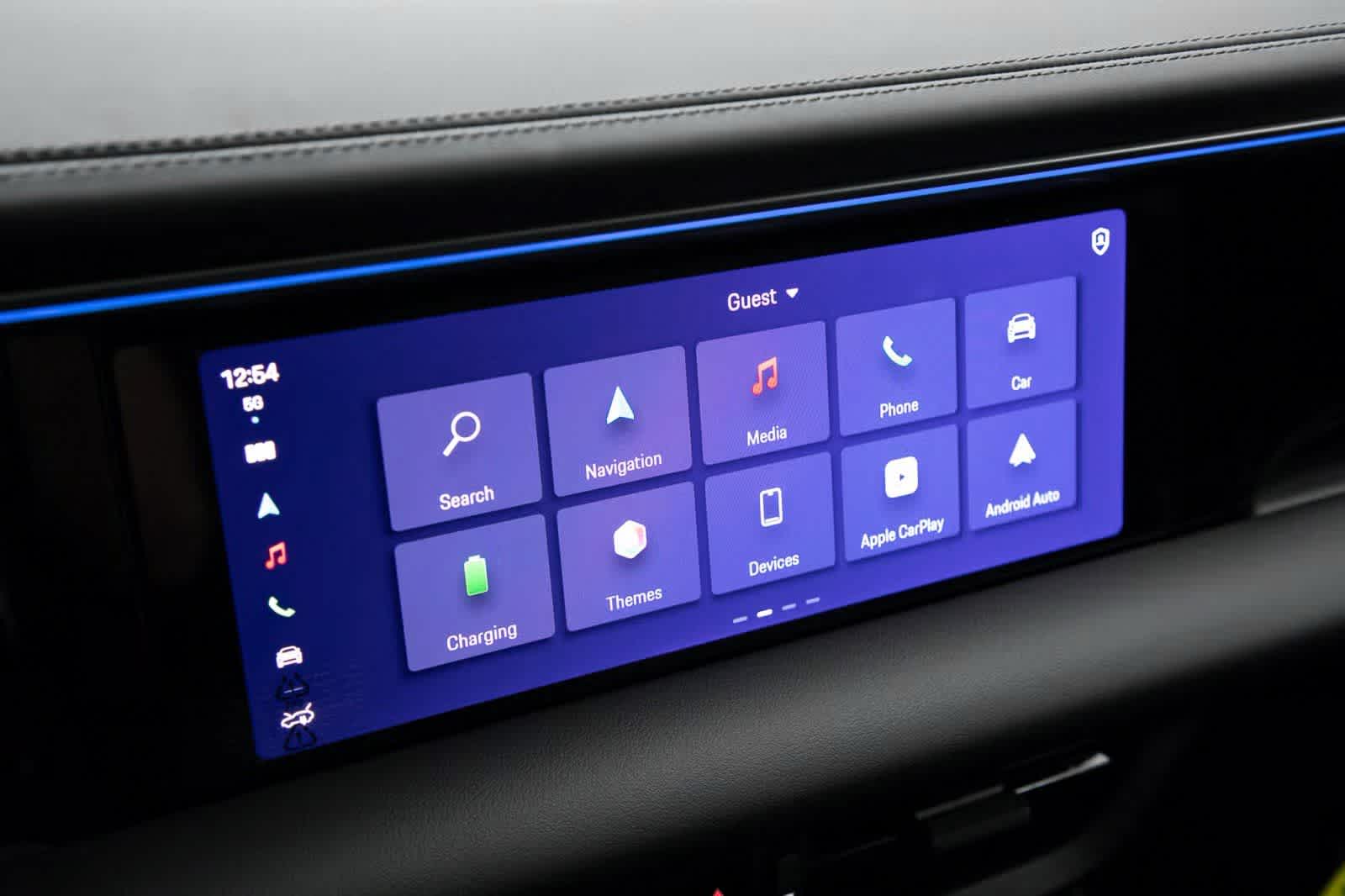 Thumbnail: 2025 Porsche Macan - 15