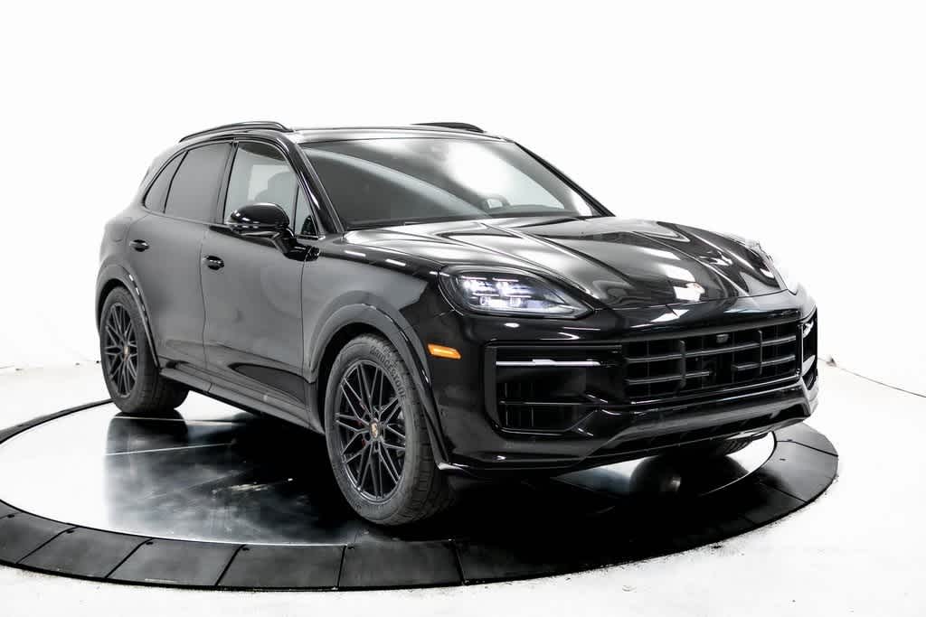 Thumbnail: 2025 Porsche Cayenne - 9