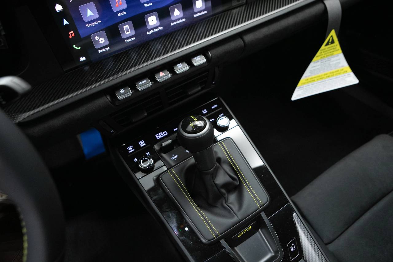 Thumbnail: 2026 Porsche 911 - 28