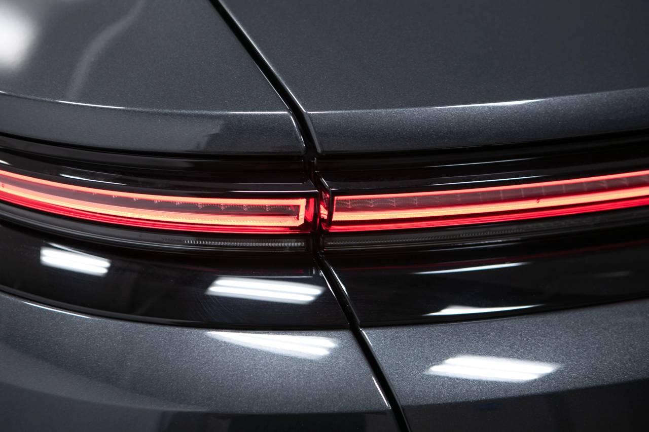 Thumbnail: 2026 Porsche Panamera - 15