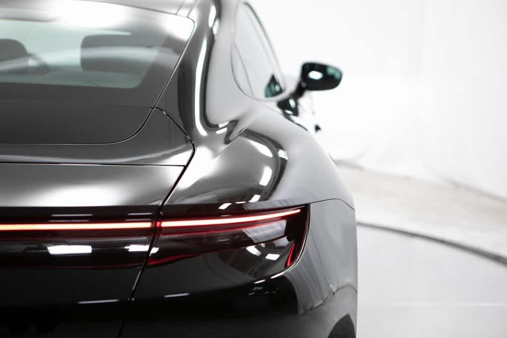 Thumbnail: 2025 Porsche Taycan - 40