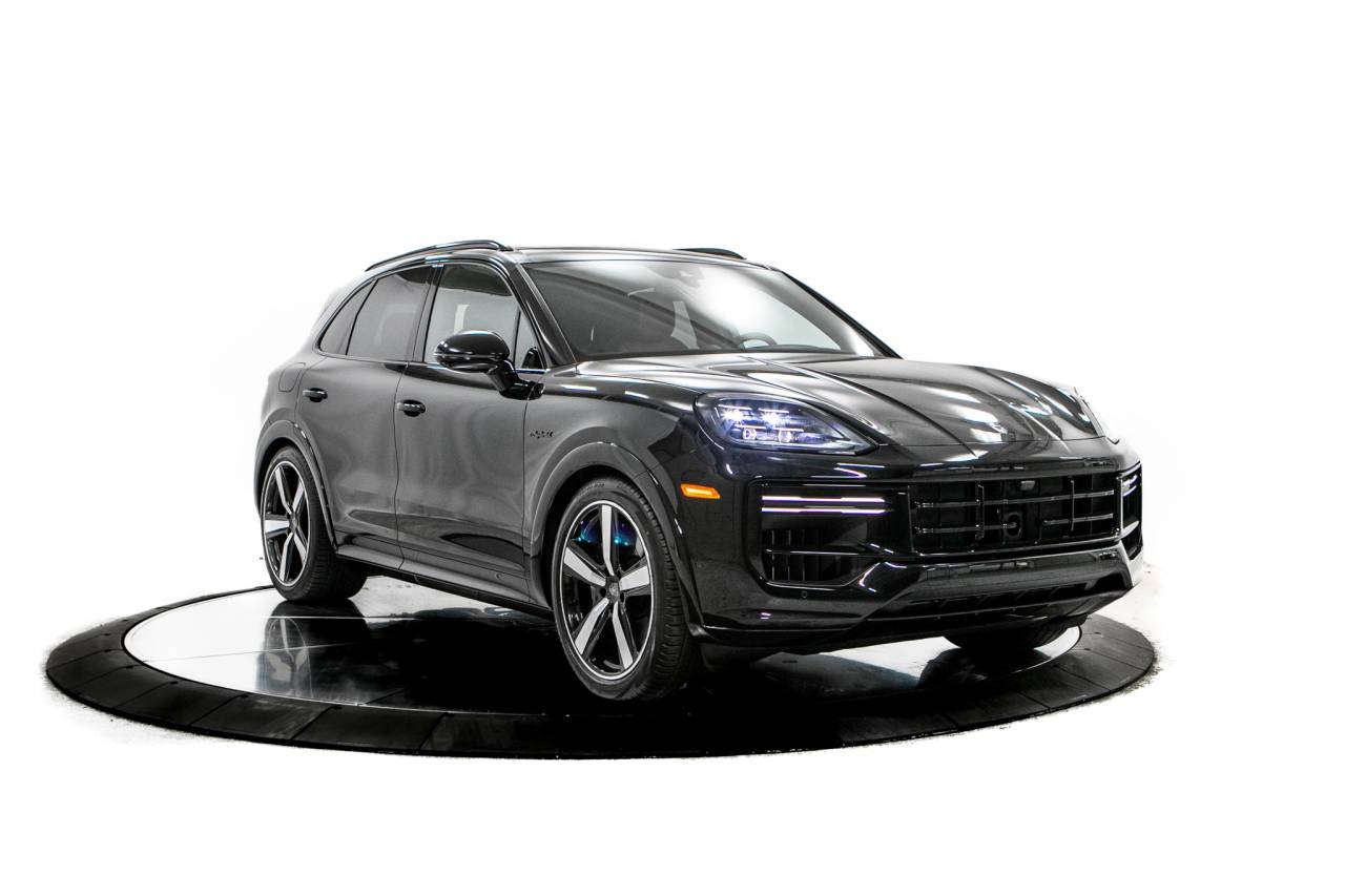 Thumbnail: 2026 Porsche Cayenne - 9