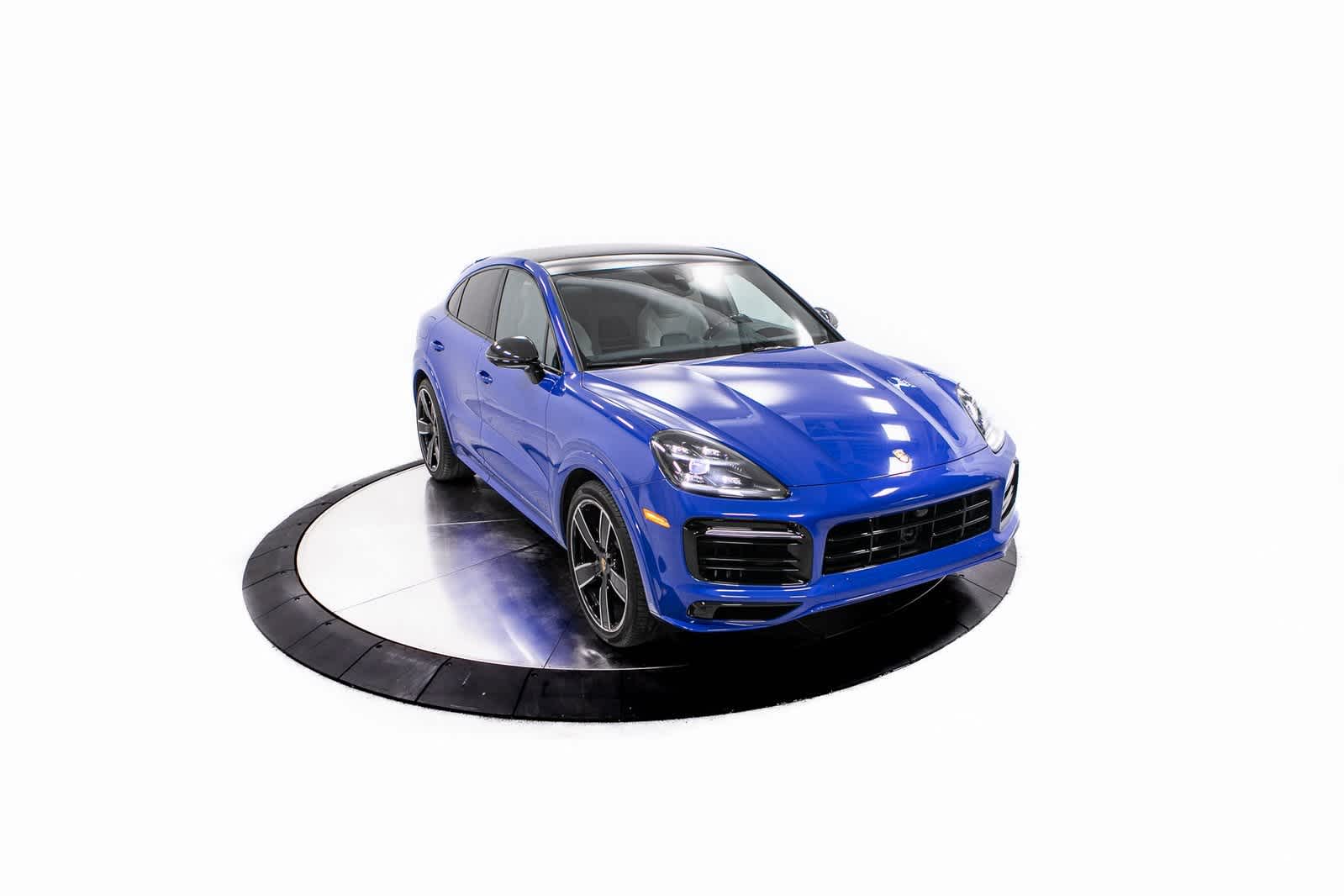 Thumbnail: 2023 Porsche Cayenne - 38