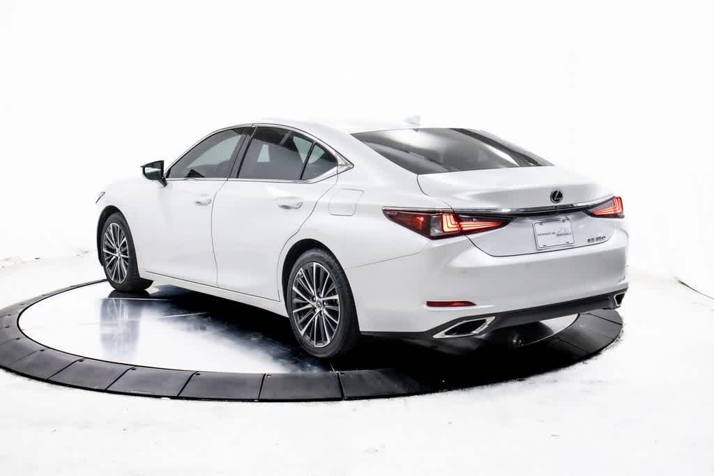 2022 Lexus ES Premium photo 2