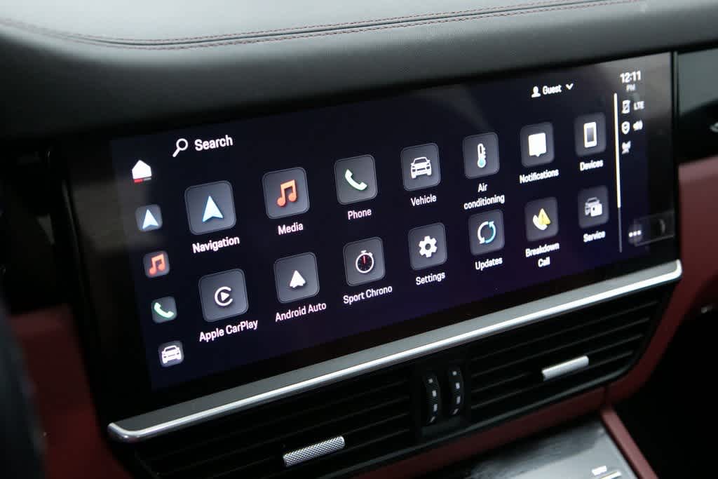 Thumbnail: 2022 Porsche Cayenne - 28