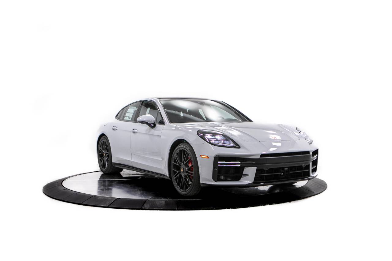 Thumbnail: 2026 Porsche Panamera - 9