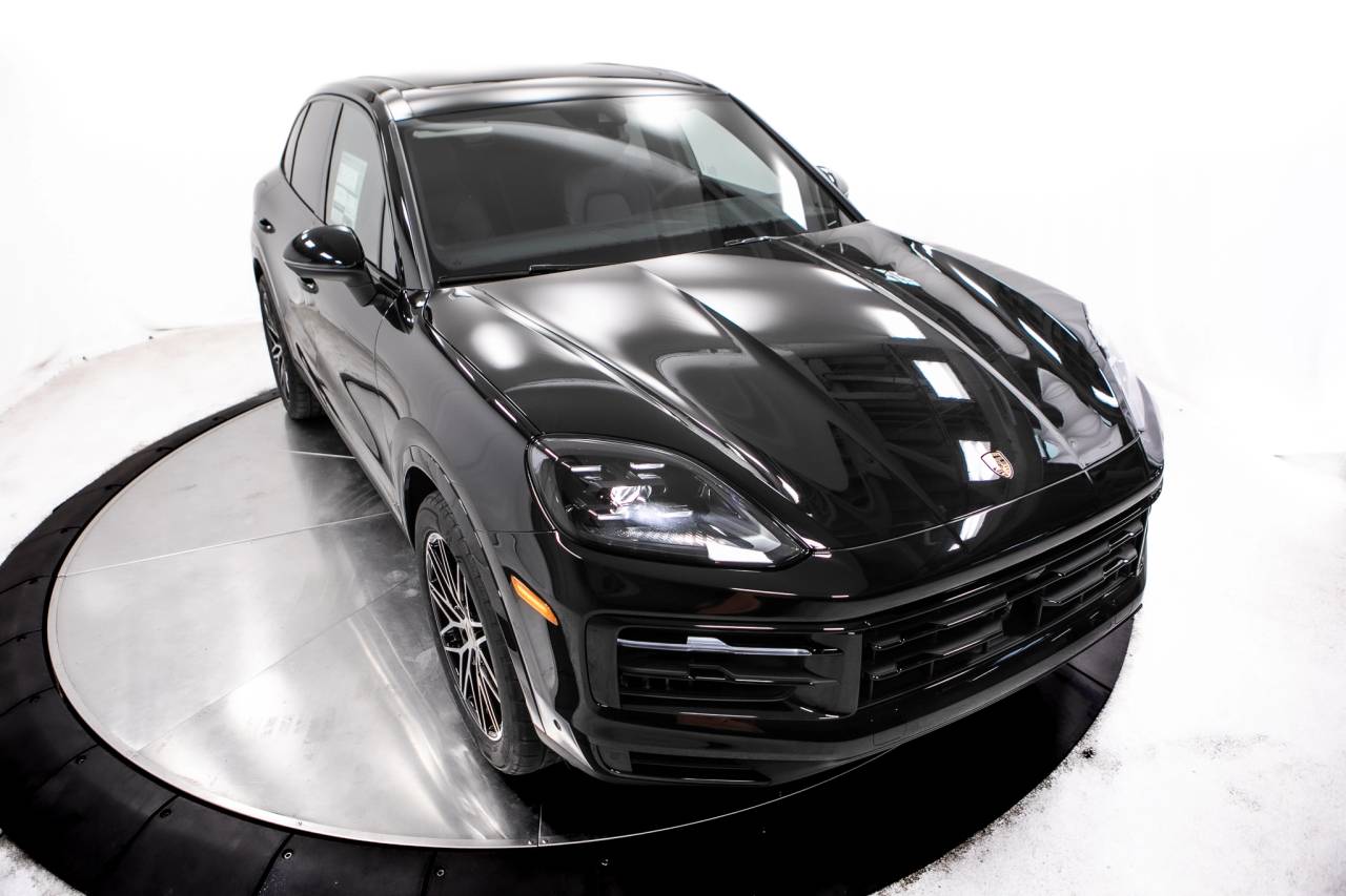 Thumbnail: 2026 Porsche Cayenne - 19