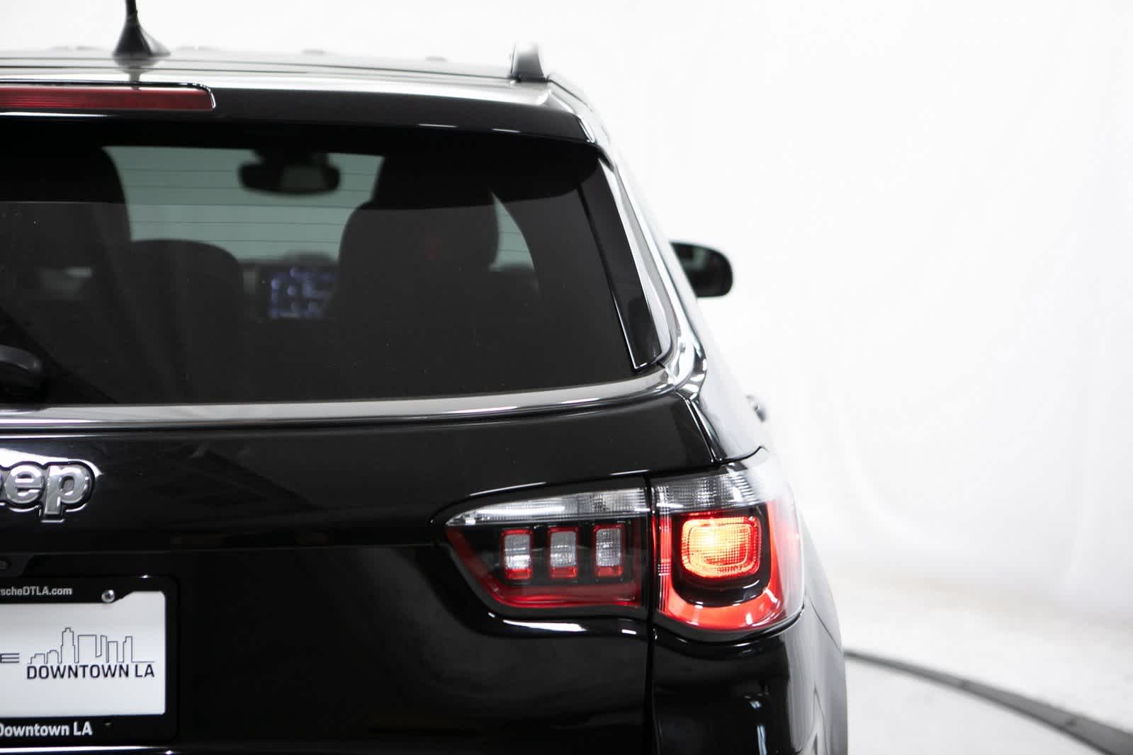 Thumbnail: 2023 Jeep Compass - 32