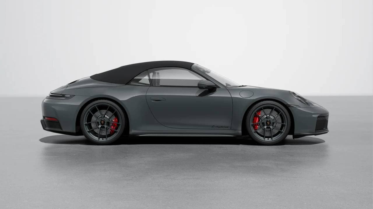 Thumbnail: 2026 Porsche 911 - 11
