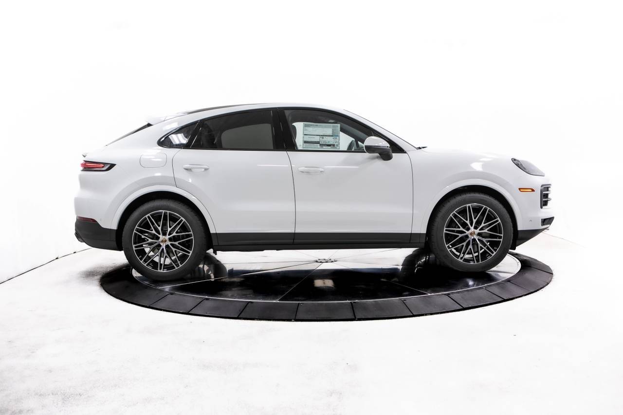 Thumbnail: 2026 Porsche  - 8