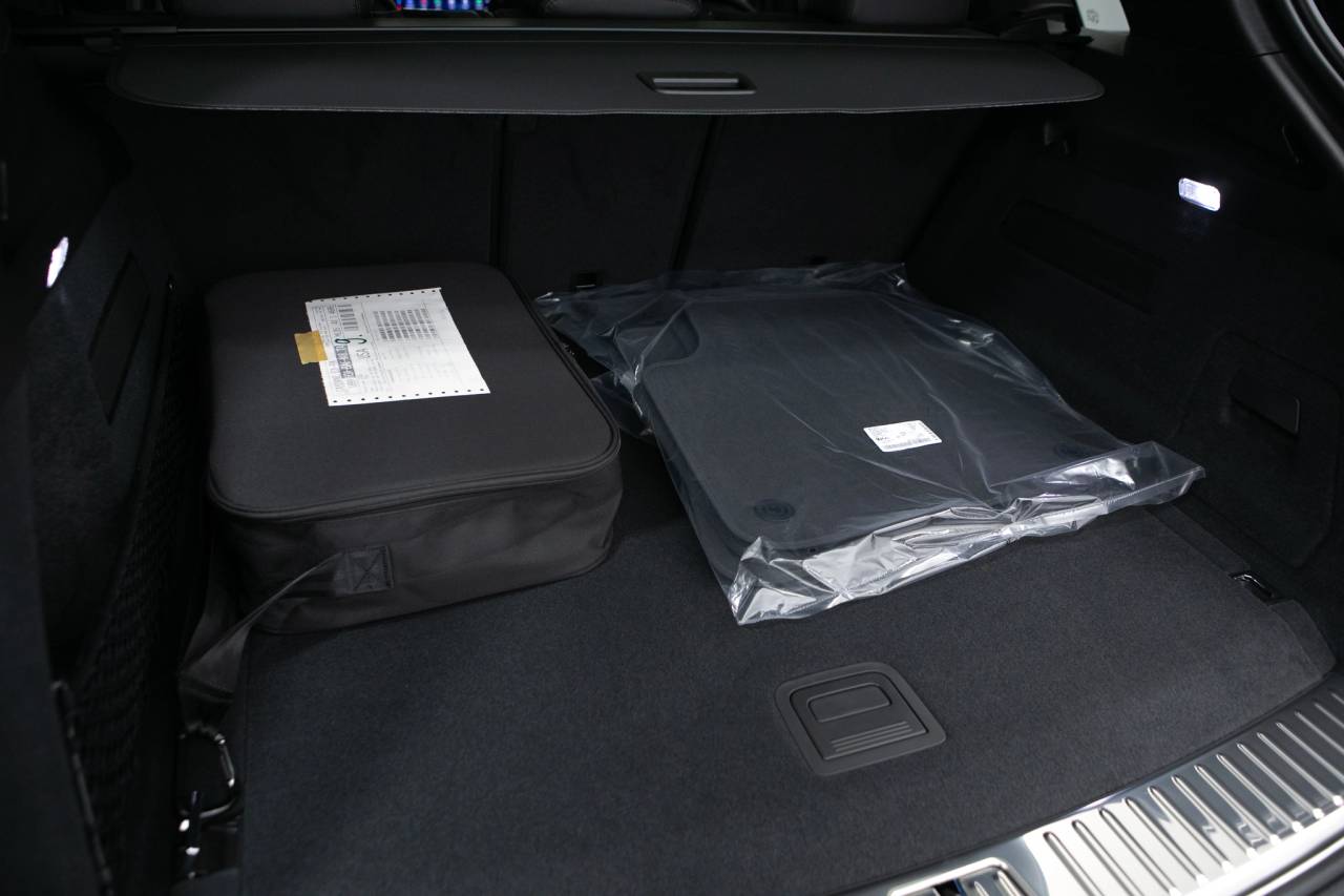 Thumbnail: 2026 Porsche Cayenne - 39