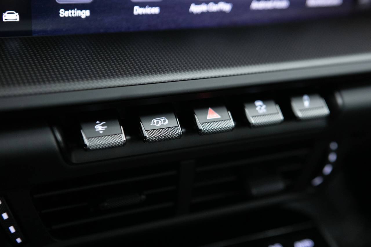 Thumbnail: 2026 Porsche 911 - 28