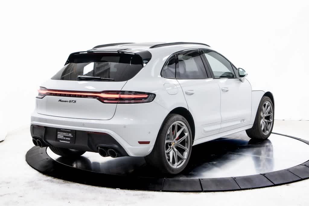 Thumbnail: 2024 Porsche Macan - 7