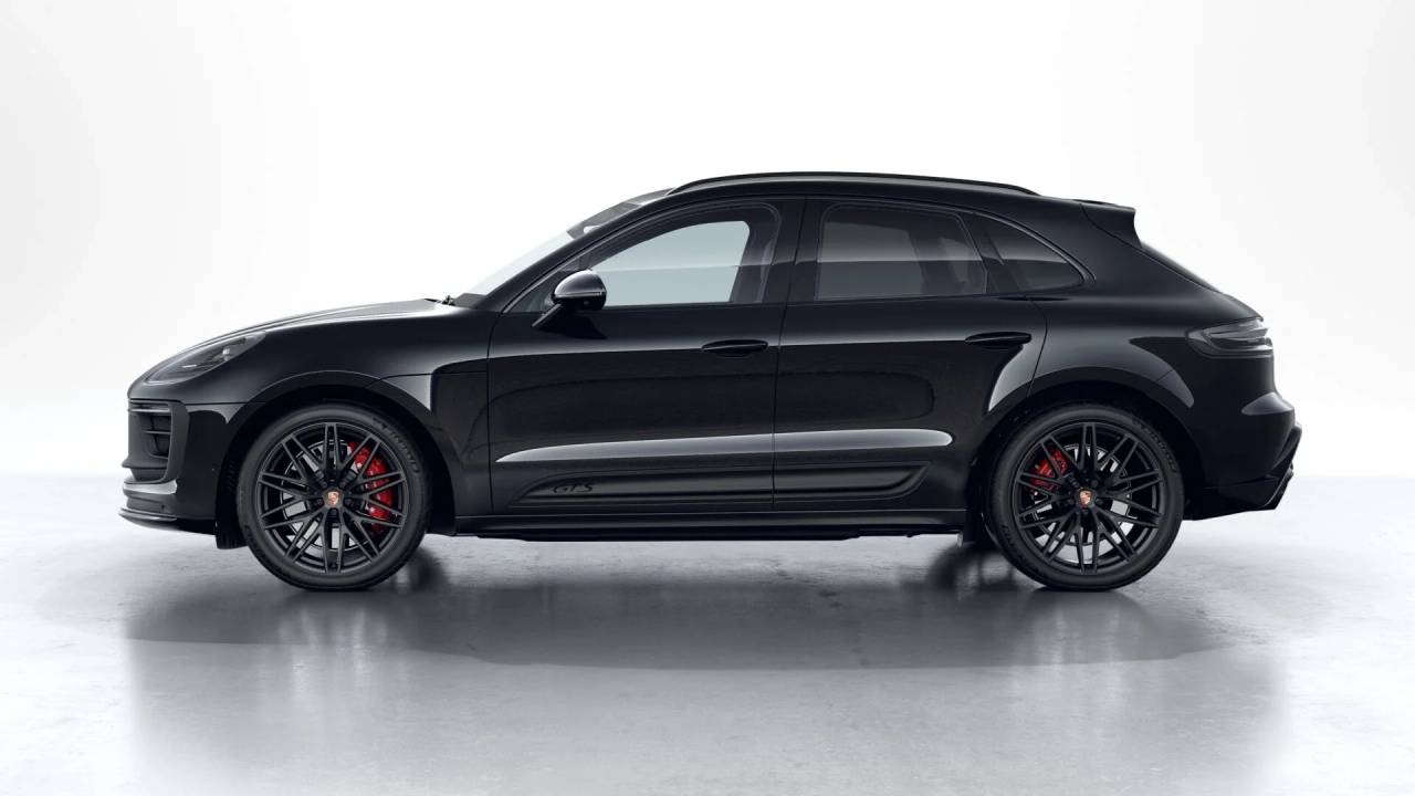 2026 Porsche Macan GTS photo 2
