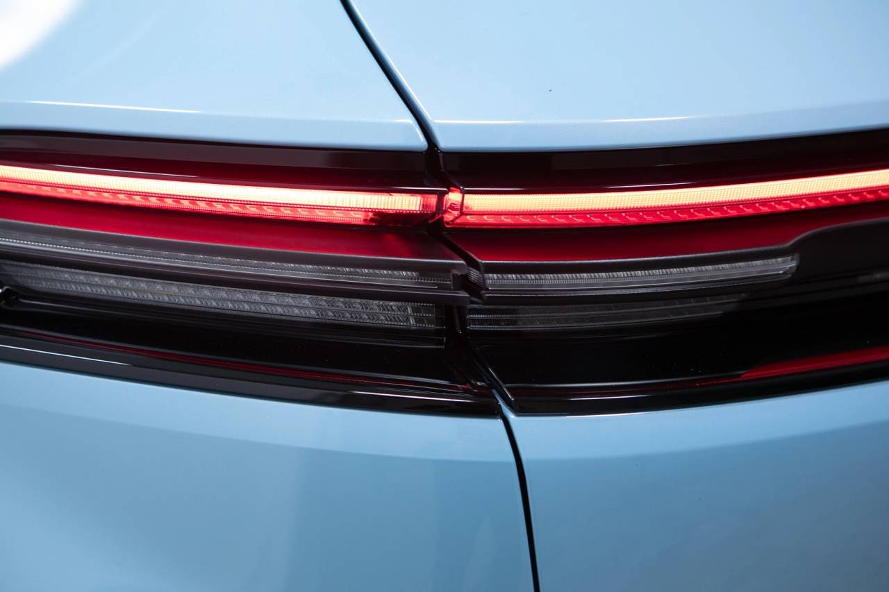 Thumbnail: 2026 Porsche Macan - 16