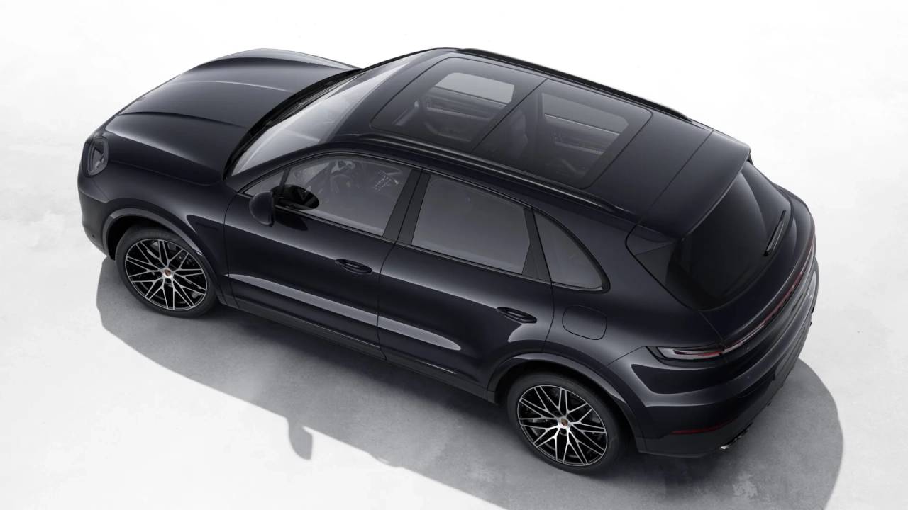 Thumbnail: 2026 Porsche Cayenne - 4