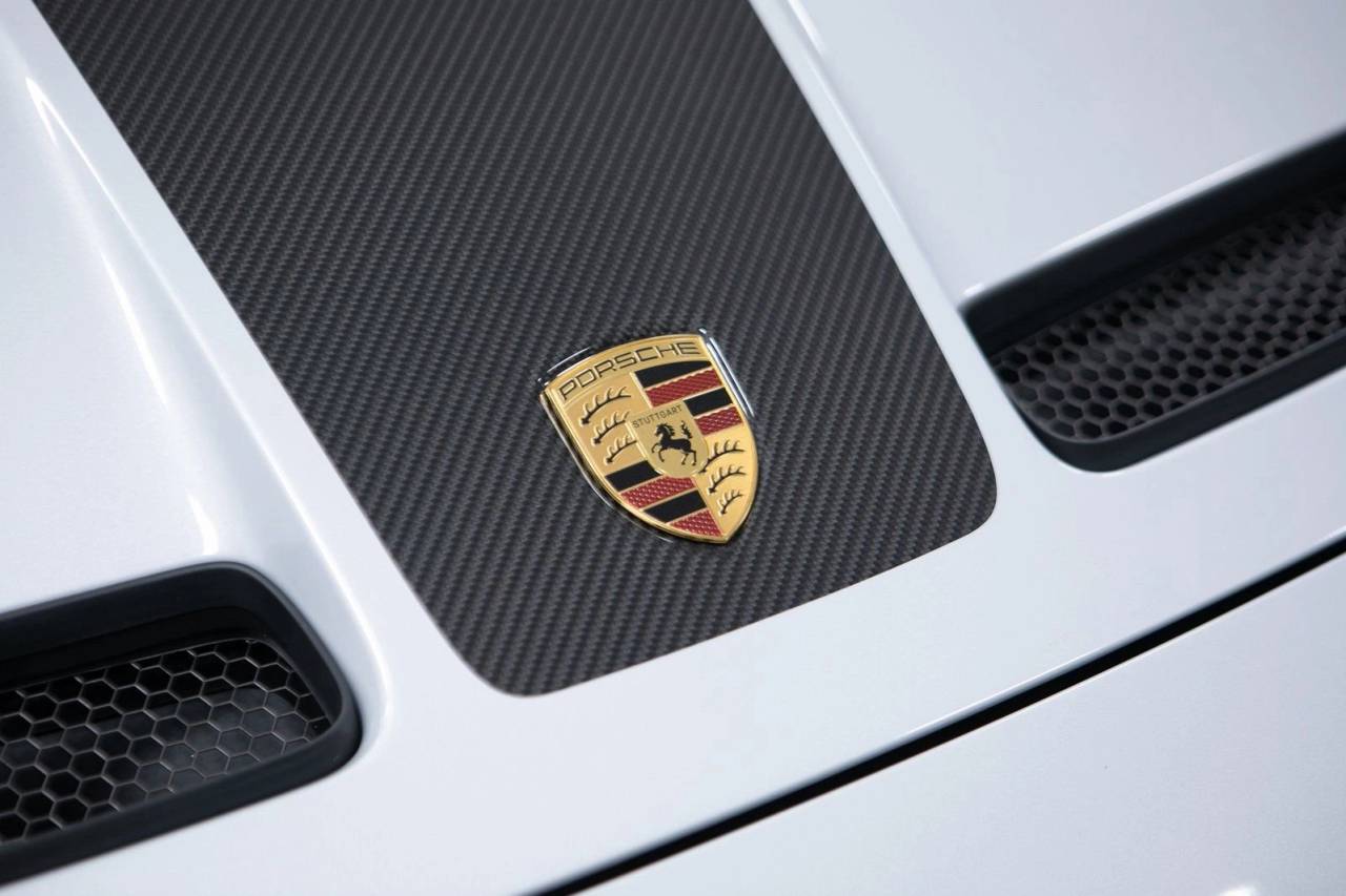 Thumbnail: 2026 Porsche 911 - 29