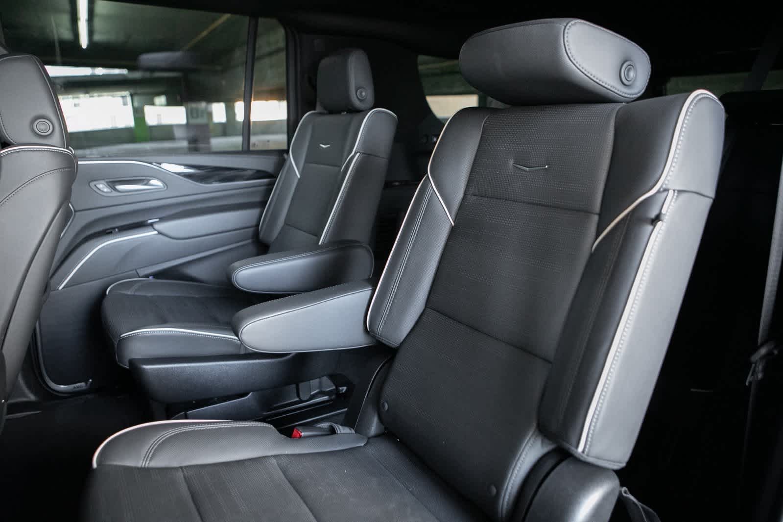 Thumbnail: 2024 Cadillac Escalade - 24