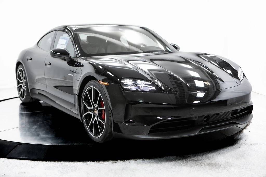 Thumbnail: 2025 Porsche Taycan - 9