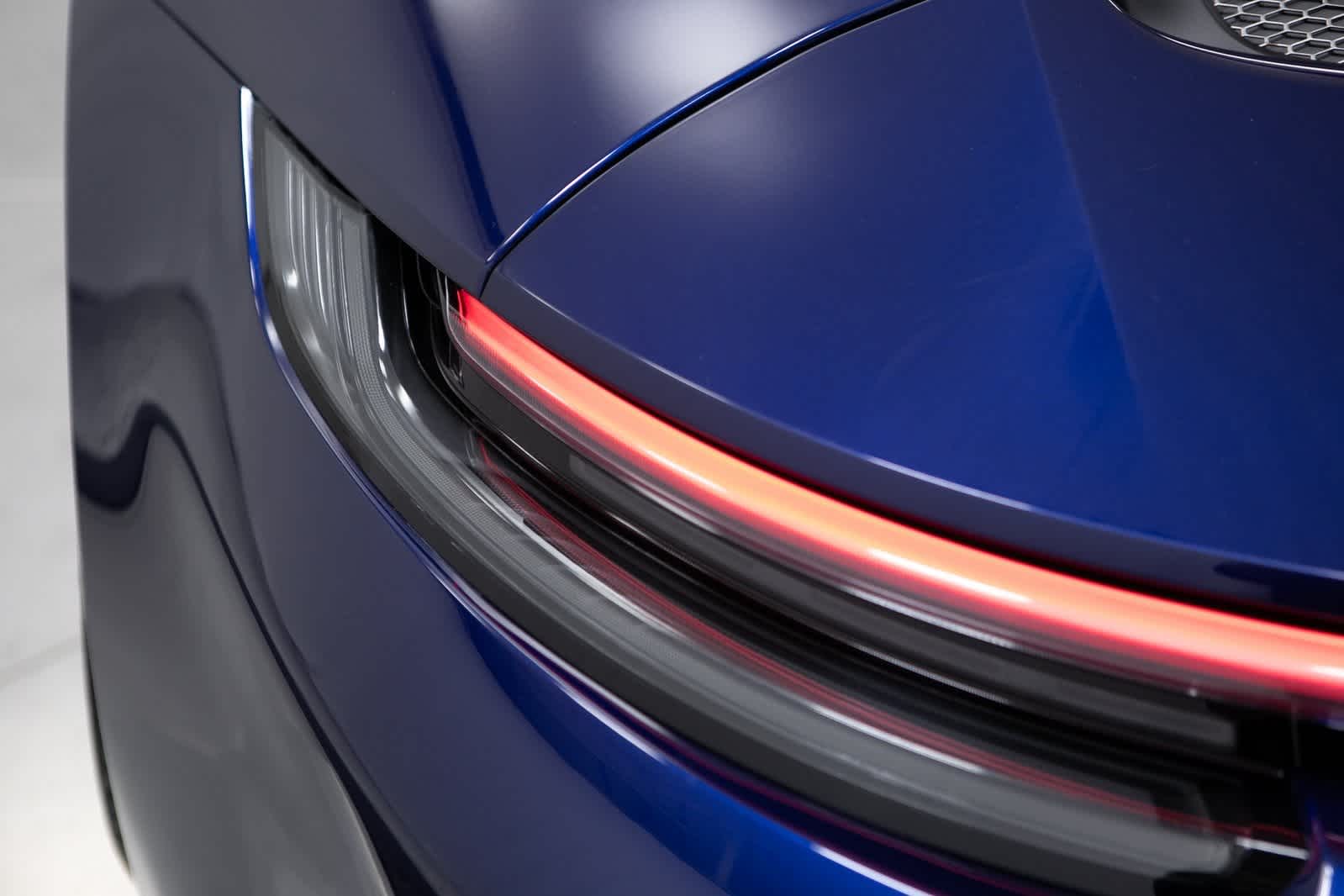 Thumbnail: 2022 Porsche 911 - 31