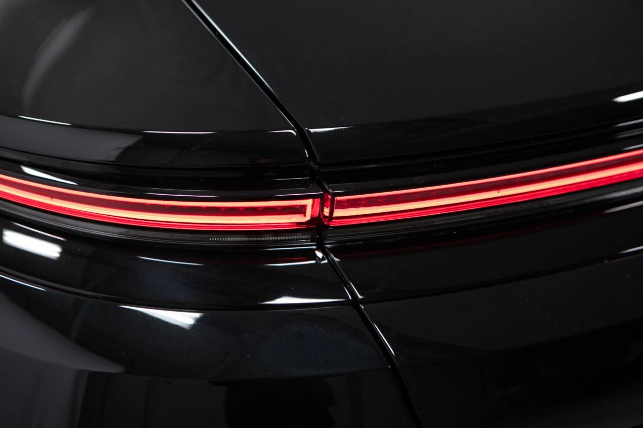 Thumbnail: 2026 Porsche Panamera - 15