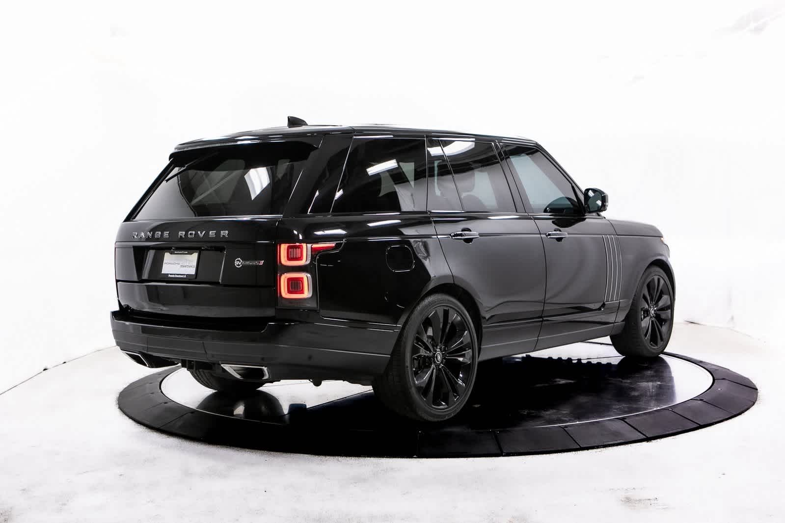 Thumbnail: 2021 Land Rover Range Rover - 7