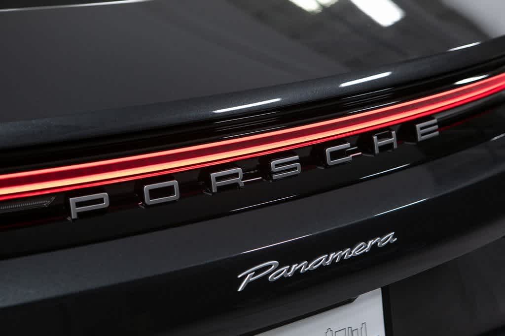 Thumbnail: 2025 Porsche Panamera - 35